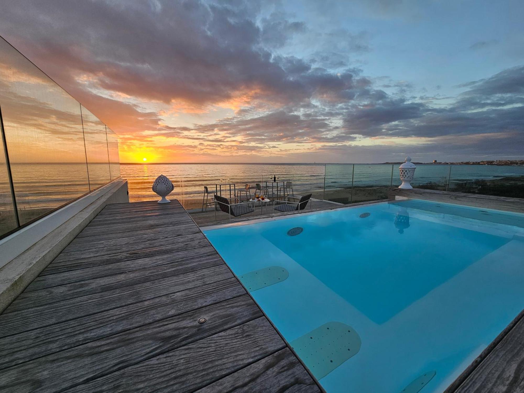Villa Dune Luxury Roof Top Pool Wellness กัลลีโปลี ภายนอก รูปภาพ